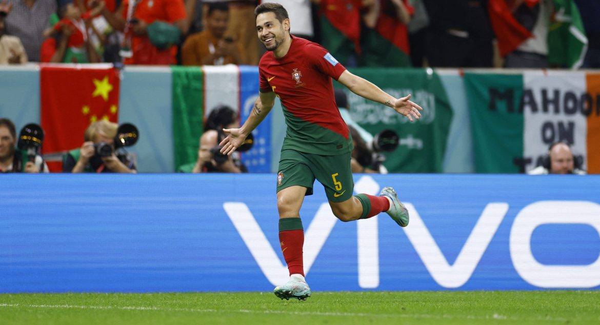 Guerreiro can be Leeds’ own Cancelo