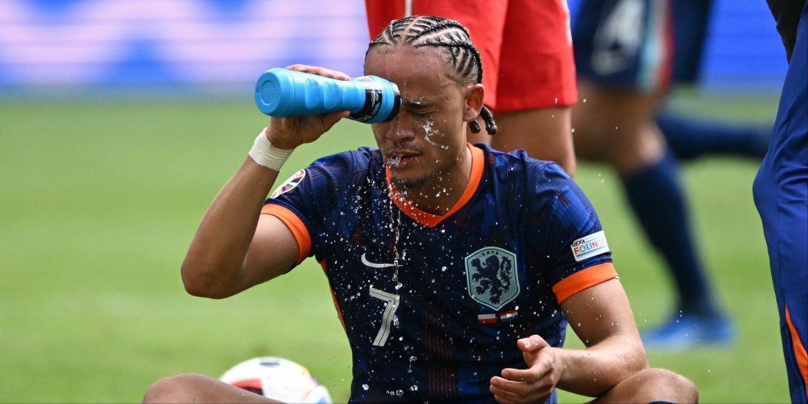 Tottenham in talks for £180k-a-week star who's tempted to join with Simons